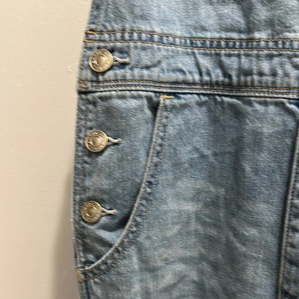 American Eagle Outfitters Blue Denim Jumpsuit Casual Style - Preloved